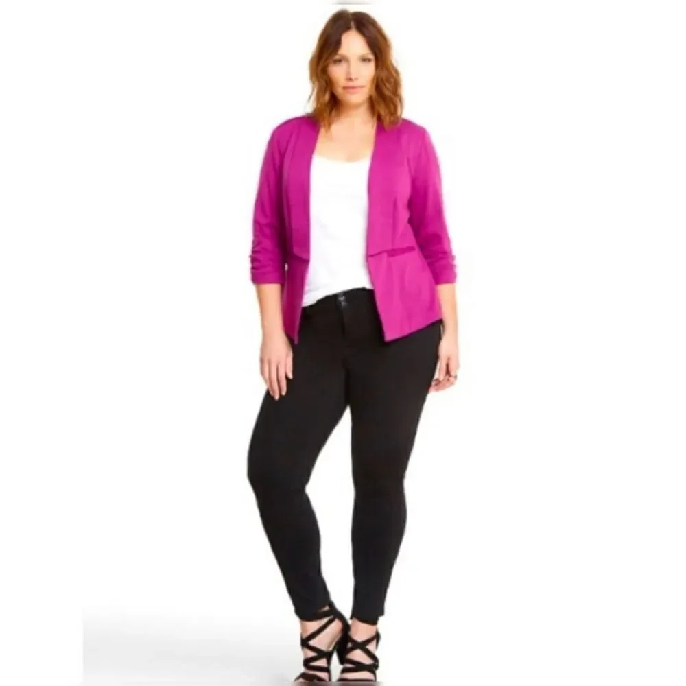 Torrid Velvet Rose Ponte Ruched Sleeve Blazer Pink Size 6 NWT